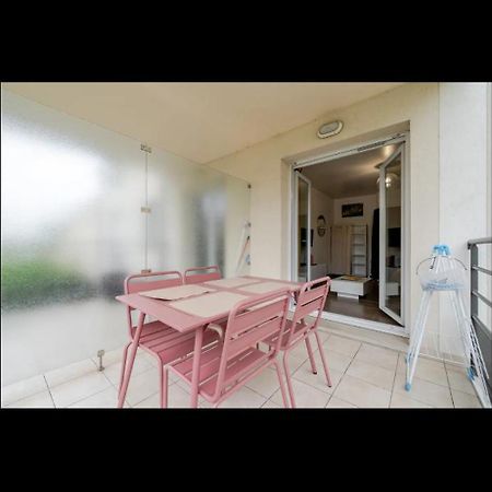 Proche Disney Et Paris - Studio Terrasse Et Parking Prive Монтеврен Екстериор снимка