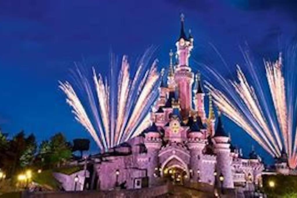 Proche Disney Et Paris - Studio Terrasse Et Parking Prive Монтеврен Екстериор снимка
